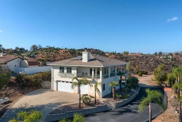 475 Canyon Rim Dr, El Cajon, Active - Home for Sale