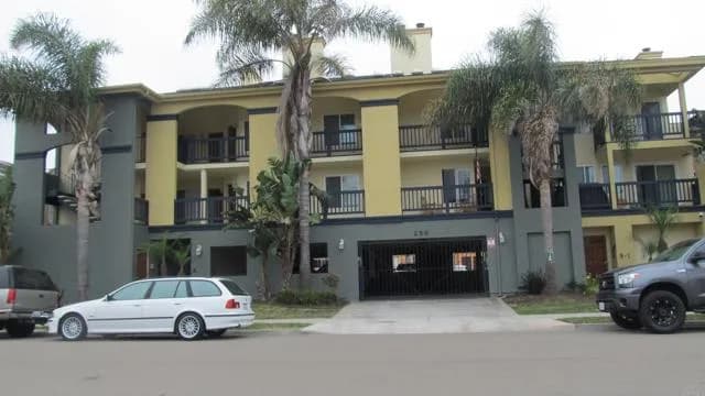 259 Donax Ave, Imperial Beach, Active - Home for Sale