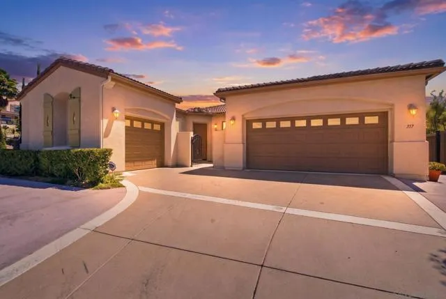 317 Valley Heights Dr, Oceanside, Active - Home for Sale