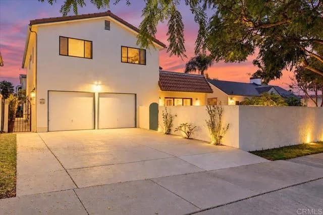 351 G Ave, Coronado, Active - Home for Sale