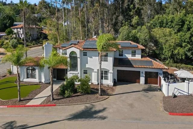 9742 Raspberry Ice Ln, La Mesa, Active - Home for Sale