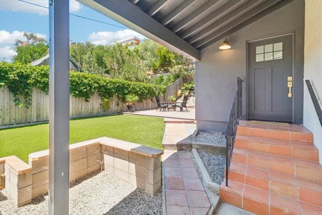 3646 Curlew St, San Diego, Active - Home for Sale