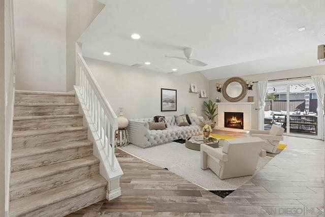 2993 Lexington Circle, Carlsbad, Active - Home for Sale