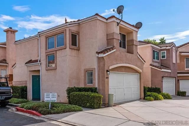 10875 Caminito Arcada, San Diego, Active - Home for Sale