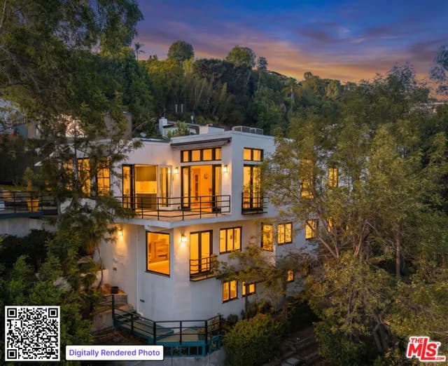 9314 Lloydcrest Dr, Beverly Hills, Active - Home for Sale