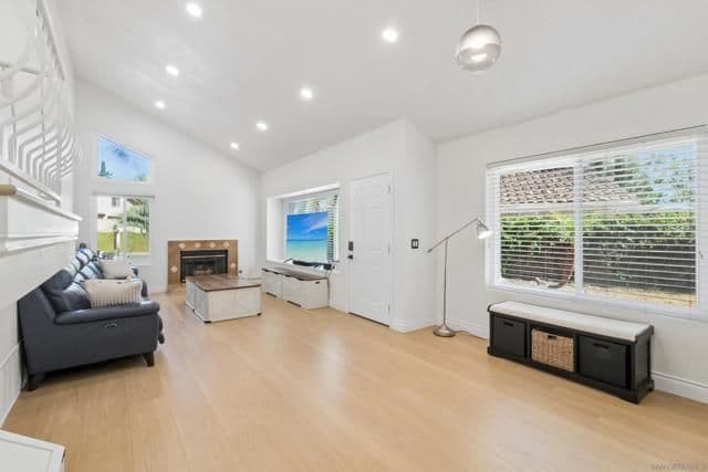 2343 Fair Oak Court, Escondido, Active - Home for Sale