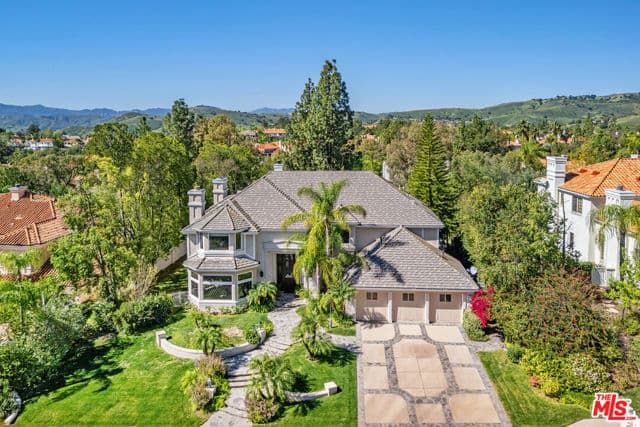 5405 Fremantle Ln, Calabasas, Active - Home for Sale