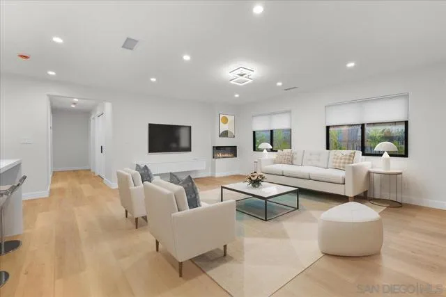 1339 Higgins, Oceanside, Active - Home for Sale