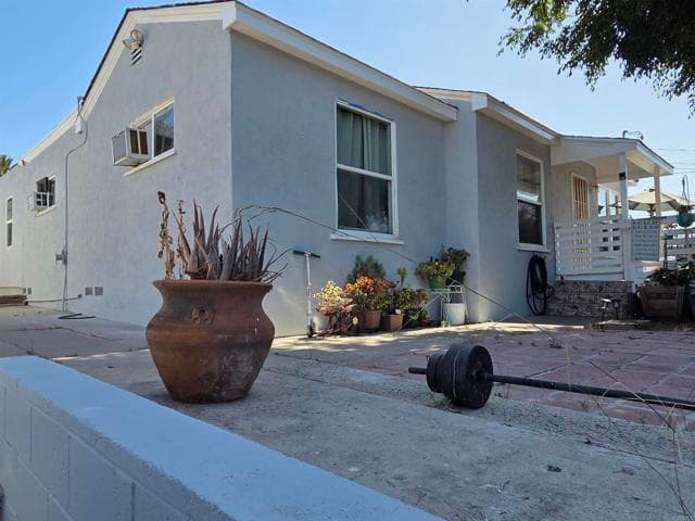 6818 Wunderlin Ave, San Diego, Active - Home for Sale