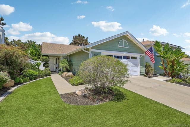 960 Concord Court, Vista, Active - Home for Sale