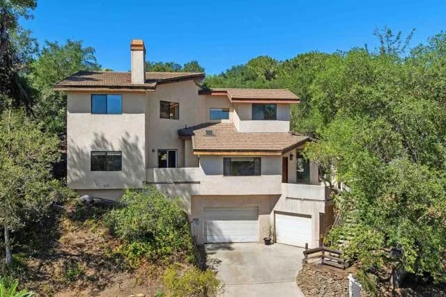 28338 Meadow Glen Way, Escondido, Active - Home for Sale