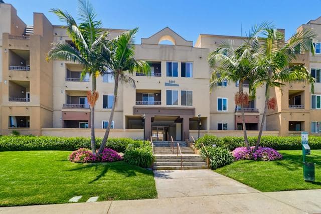 8889 Caminito Plaza Centro, San Diego, Active - Home for Sale