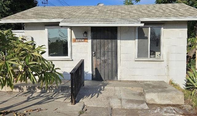 2716 Columbine St, San Diego, Active - Home for Sale