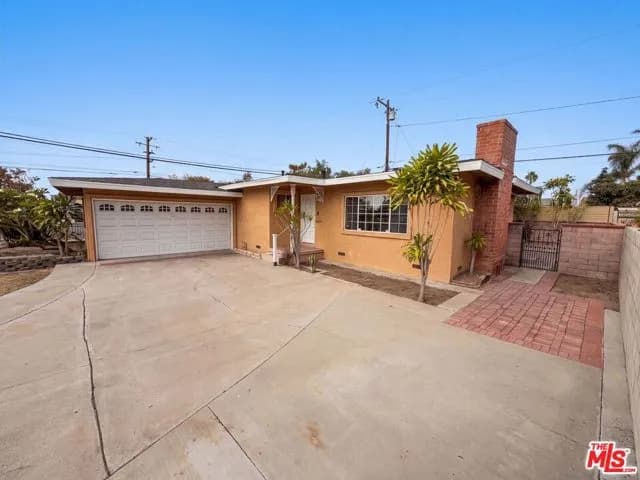 1426 S Rita Way, Santa Ana, Active - Home for Sale