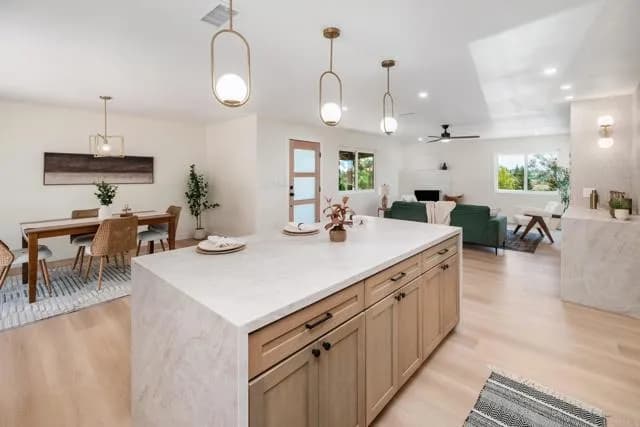2430 Sunflower, Vista, Active - Home for Sale