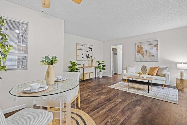 8065 Caminito De Pizza, San Diego, Active - Home for Sale