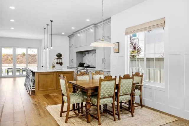 1258 Mariposa Rd, Carlsbad, Active - Home for Sale