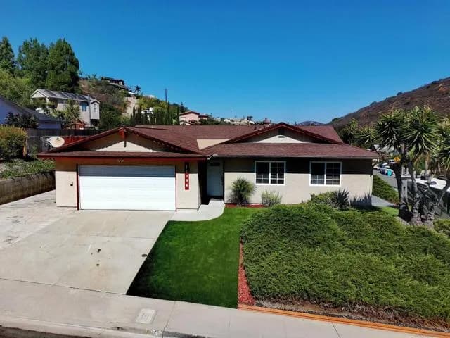 11394 Almazon St, San Diego, Active - Home for Sale