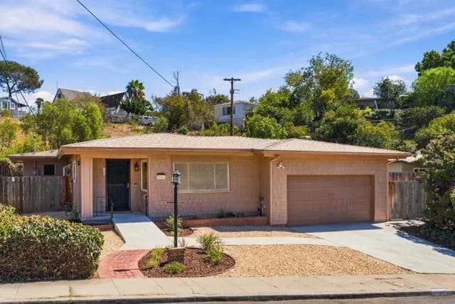 4541 Patria Dr, San Diego, Active - Home for Sale
