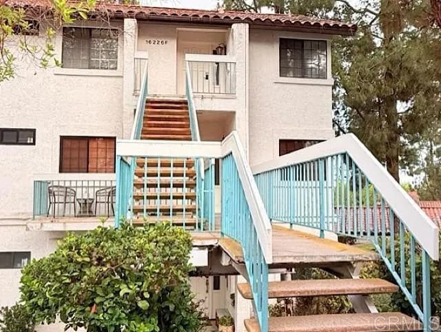 16226 Avenida Venusto F, San Diego, Active - Home for Sale