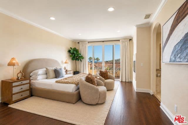 23963 De Ville Way, Malibu, Active - Home for Sale