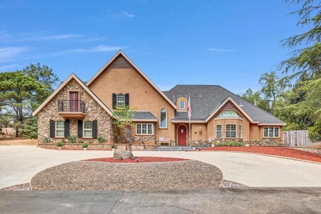 882 Alpine Heights Rd, Alpine, Active - Home for Sale
