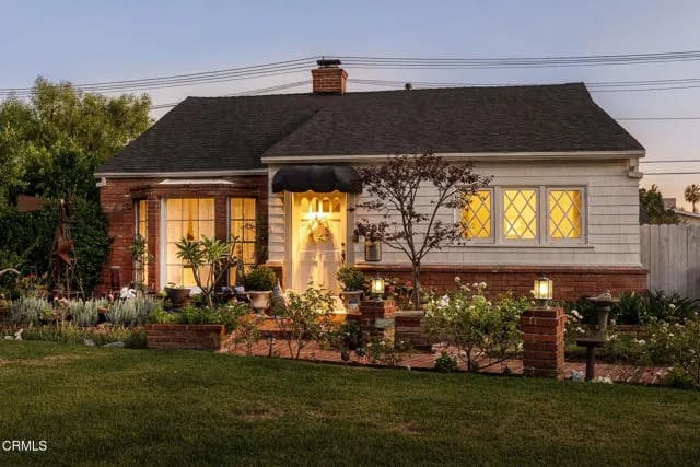 2406 Monte Vista St, Pasadena, Active - Home for Sale
