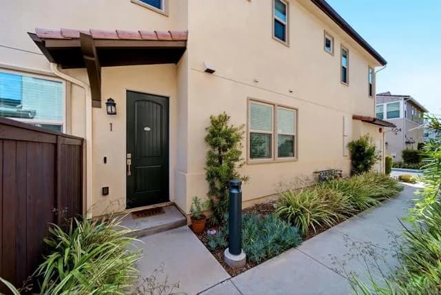 1165 Calle Oroblanco, Chula Vista, Active - Home for Sale