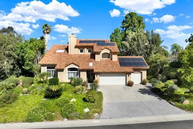 11538 Shadow Ranch Rd, La Mesa, Active - Home for Sale