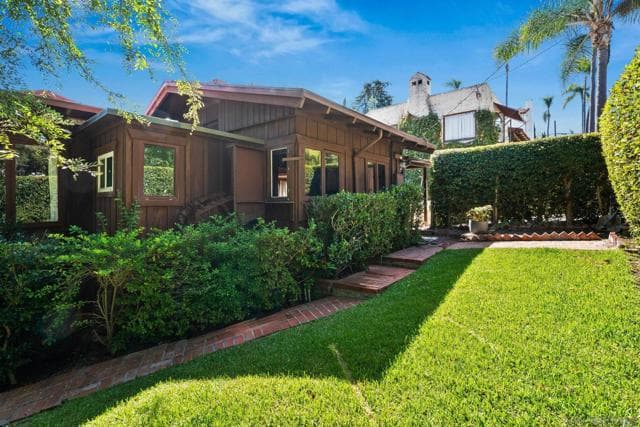 4277 Jackdaw, San Diego, Active - Home for Sale