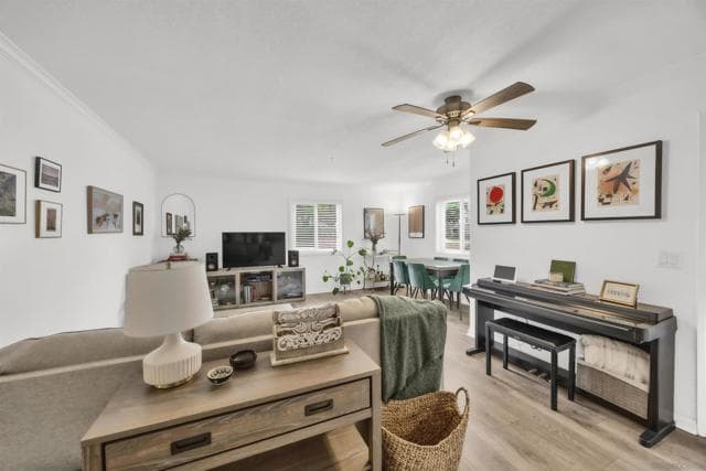 8889 Caminito Plaza Centro, San Diego, Active - Home for Sale