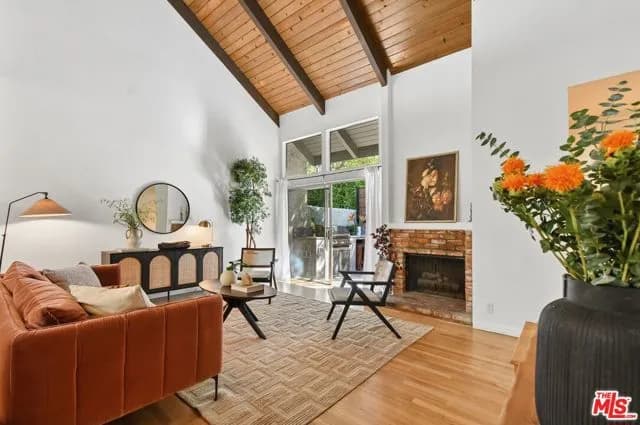 4241 Colfax Ave, Los Angeles, Active - Home for Sale