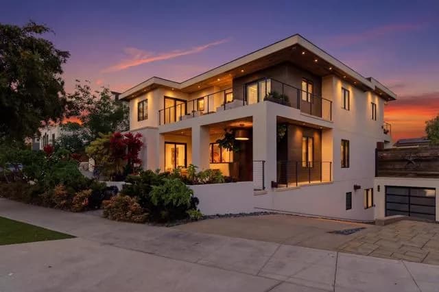 969 Adella Ave, Coronado, Active - Home for Sale