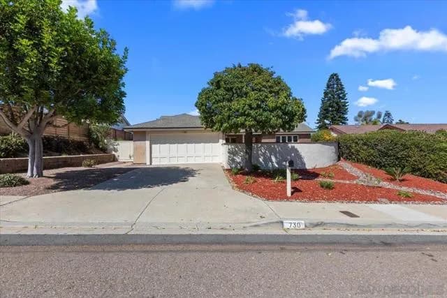 730 Doris Dr, Encinitas, Active - Home for Sale