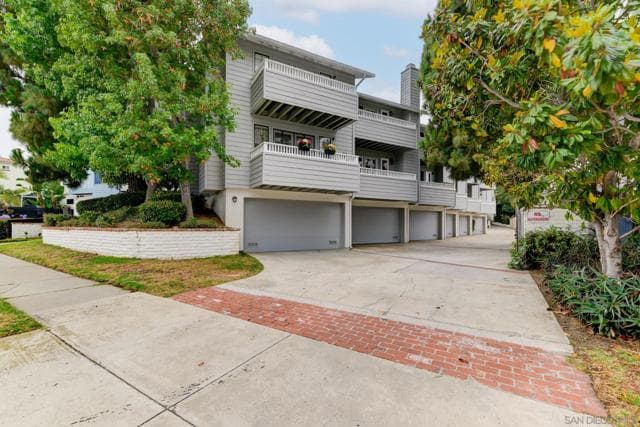 1994 Diamond St, San Diego, Active - Home for Sale