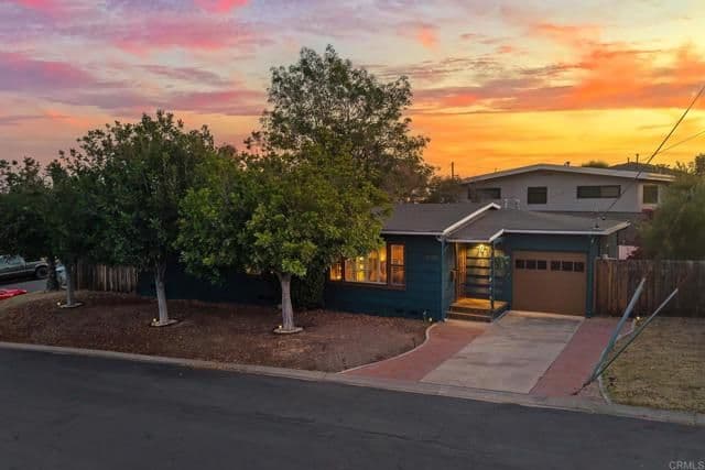 6705 Rolando Knolls Dr, La Mesa, Active - Home for Sale