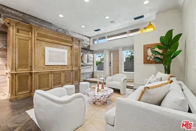 2408 34th St, Santa Monica, Active - Home for Sale