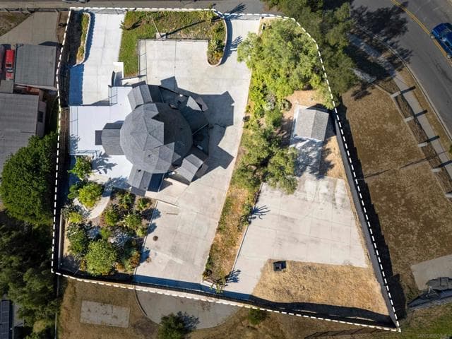 6937 Madrone Ave, San Diego, Active - Home for Sale