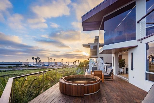 2516 San Elijo Ave, Encinitas, Active - Home for Sale