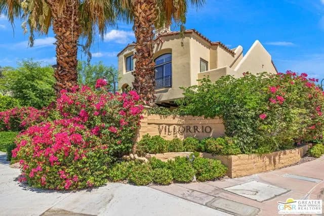 1015 S Villorrio Dr, Palm Springs, Active - Home for Sale