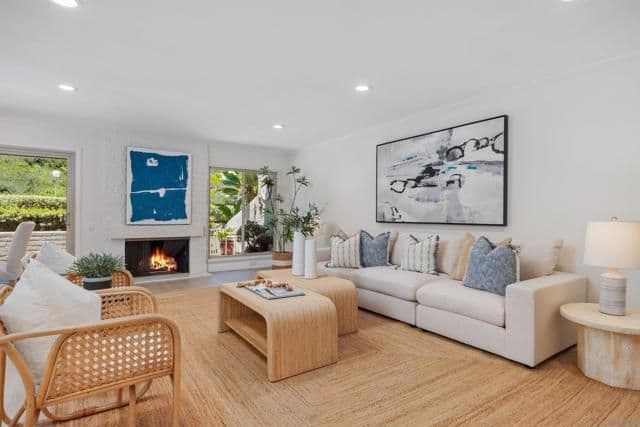 2286 Caminito Preciosa Norte, La Jolla, Active - Home for Sale