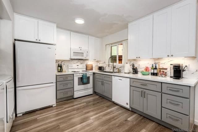 10029 Santana Ranch Ln, Santee, Active - Home for Sale