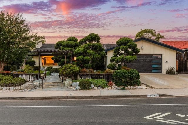 7046 Murray Park Dr, San Diego, Active - Home for Sale