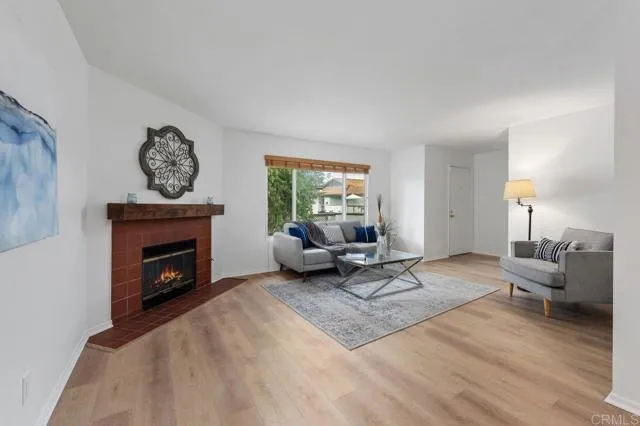 9821 Caspi Gardens Way, Santee, Active - Home for Sale
