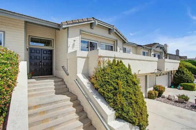 65 Via Casitas, Bonsall, Active - Home for Sale