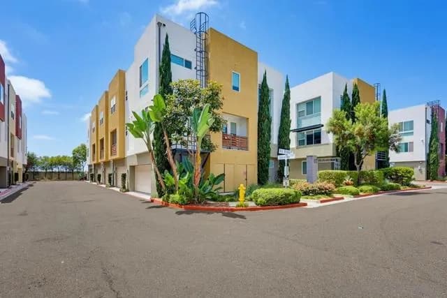 745 Shoreline Rd, Chula Vista, Active - Home for Sale