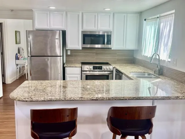 155 Rosebay Dr, Encinitas, Active - Home for Sale