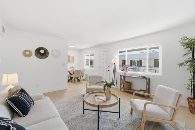 1030 Robinson Ave, San Diego, Active - Home for Sale