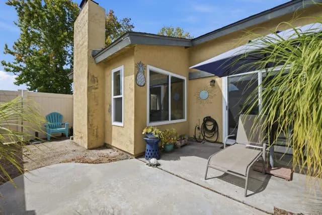 3553 Coconut Way, Oceanside, Active - Home for Sale