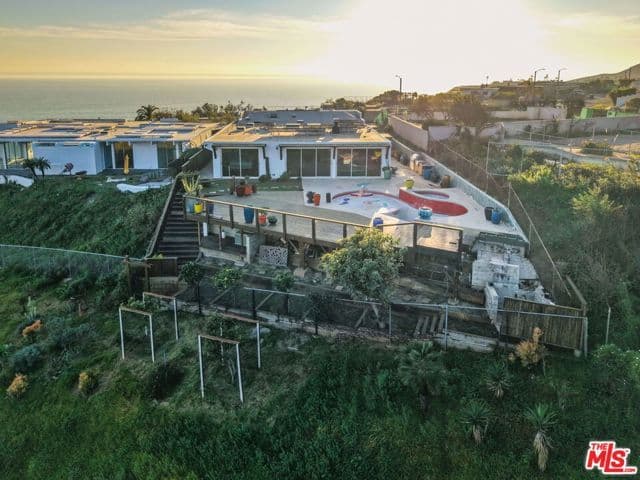 3912 Spray Ln, Malibu, Active - Home for Sale